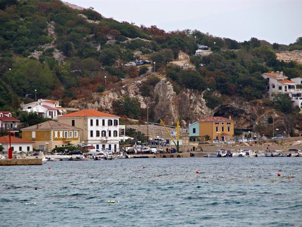 Město Baška na ostrově Krk v Chorvatsku